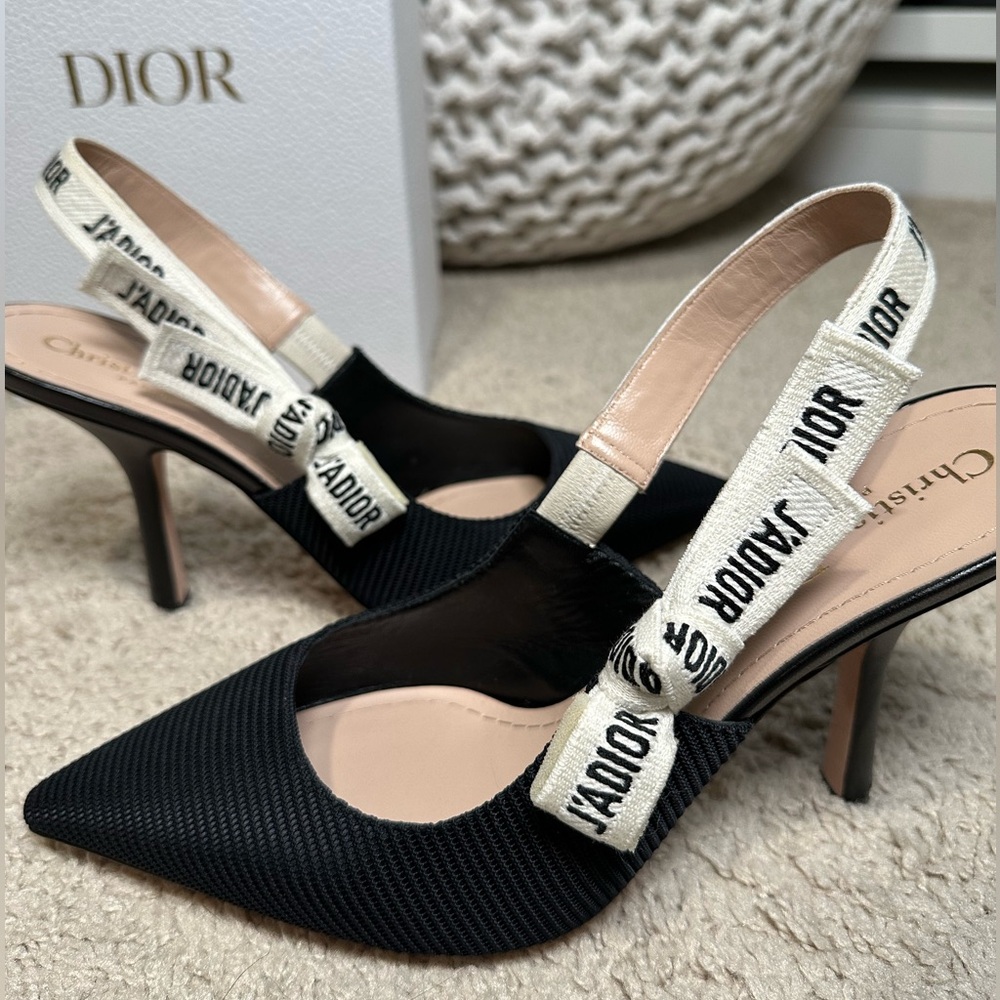 Dior J'Adior Slingback Pump
Black Technical Fabric